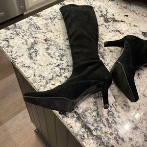 Black suede boots